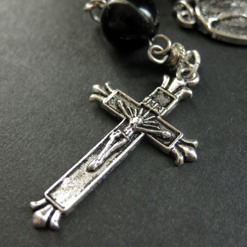 Pocket Rosary. Black One Decade Rosary Beaded in Silver. | Etsy