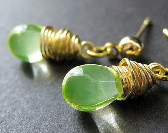 Lemon Lime Wire Wrapped Teardrop Earrings in Gold and Stud Earring Backs. Handmade Jewelry