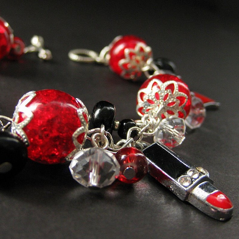 Red Charm Bracelet. Beaded Bracelet in Lipstick Red Black and Etsy