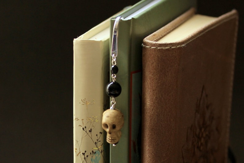 Gothic Skull Bookmark. Beaded Bookmark. Halloween Book Charm. Book Hook Bookmark. Handmade Bookmark. image 2