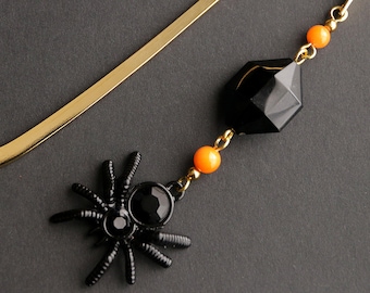 Black Spider Beaded Bookmark: Halloween Book Charm