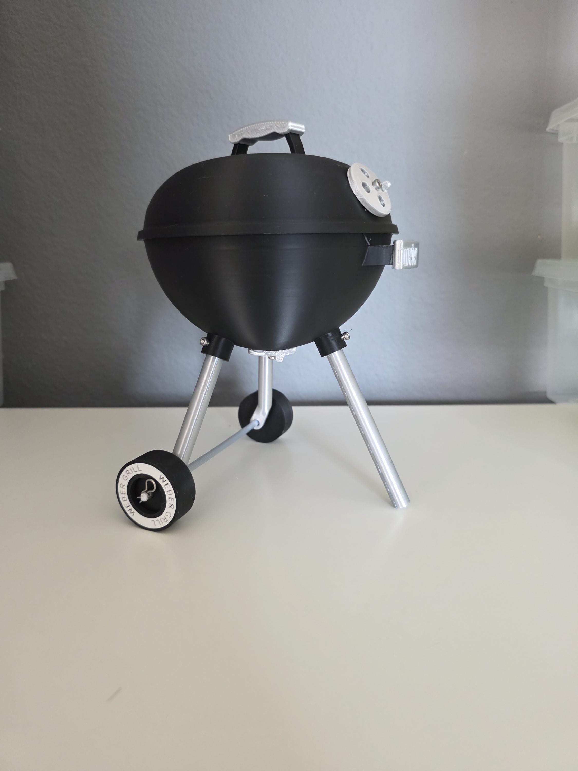 Light up Weber BBQ Grill