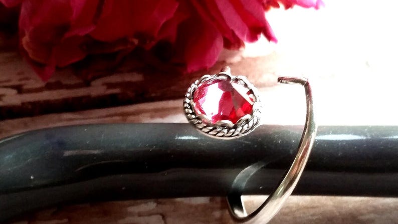 Weißer Feueropal Ring, Blattsilber, verstellbar, hübsch in Pink, Geschenke unter 25, USA Bild 3