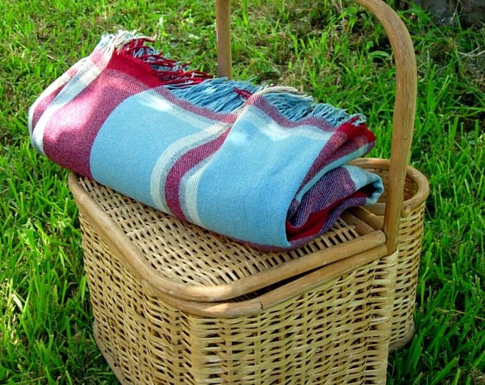 Vintage Wicker Picnic Basket With Wine Bottle Holders AND a Wool