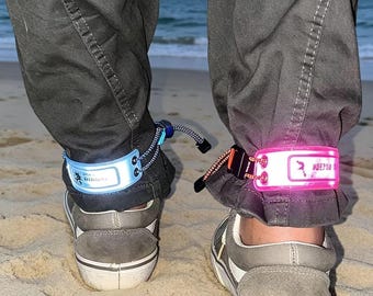 Banda reflectante para correr / Correa de seguridad para la muñeca / Equipamiento reflectante para ciclismo nocturno / Banda deportiva ajustable / Hecho a medida