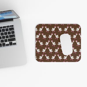 Charming Goose Pattern Mouse Pad, Cute Desk Accessory, Gift for Animal Lovers, Office Decor, Animal-Themed Accessories