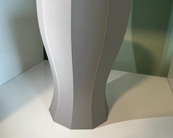 Modern 3D-Printed Geometric Vase – Elegant Minimalist Home Decor
