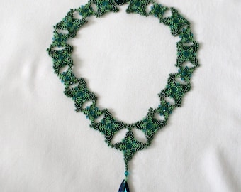 Beaded Necklace with Swarowski Crystal