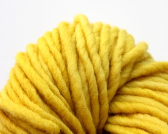 Naturally Dyed Marigold Yarn, Super Bulky Yarn 100gm, Hand Dyed USA Wool Yarn, Plant Dye Chunky Yarn, Knit Natural Dye, Flower Dyed Yarn