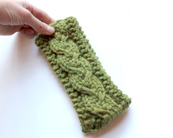 Green Knit Headband, Womens Earwarmer, Knitted Headband, Wool Ear Warmer, Headband Knit, Green Earwarmer, Knit Head Band, Chunky Headband