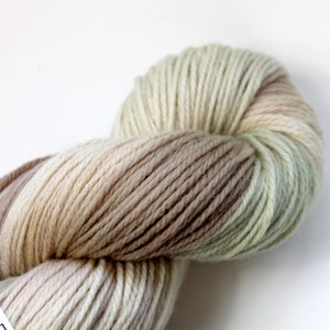 Plant Dyed Tonal Yarn, Handpainted Yarn, Worsted Wool Multicolor, Tonal Natural Yarn, EcoFriendly Yarn, HandDyed Wool, Luxury Yarn, USA wool