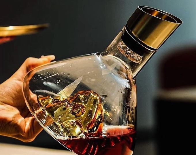 Iceberg Wine Decanter: Crystal Carafe, Wine Pourer & Bar Accessory