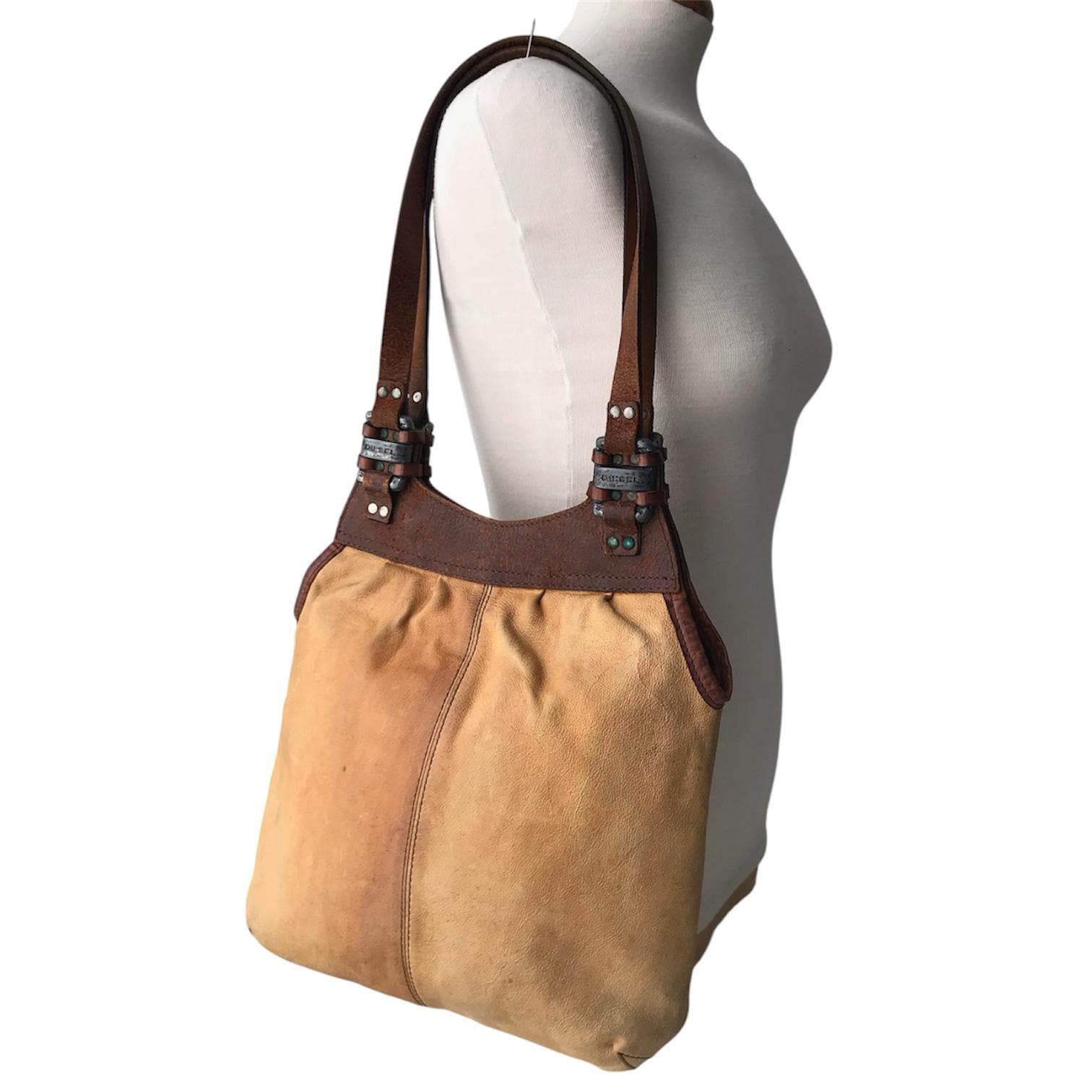 訳あり00s archive DIESEL HOBO bag y2k punk 訳あり00s archive DIESEL HOBO bag y2k punk 【公式通販】