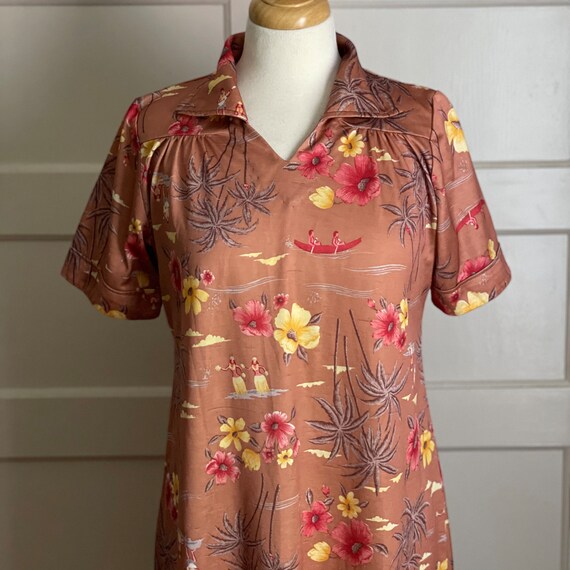 Vintage 1960s Hawaiian Maxi Dress - image 2
