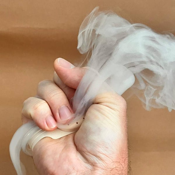 Smoke Glove Attachment for Fogbit or others Fog Machines (!Fog machine is not included!)