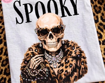 Esqueleto espeluznante PNG, imágenes prediseñadas de esqueleto glamuroso, mujer de Halloween PNG, gafas de sol de leopardo, sublimación gótica de Halloween, descarga instantánea