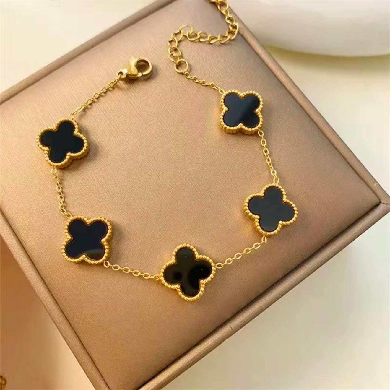 Van cleef black - Etsy 日本