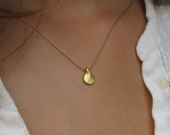 Small Teardrop Necklace, Gold Layered Droplet Necklace, Simple Gold Necklace, Gold Teardrop Necklace, Simple Gold Necklace