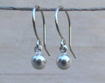 Silver Ball Earrings, Modern Earrings, Tiny Silver Earrings, Simple Silver Earrings, Silver Minimalist Jewelry, Delicate Silver Earrings