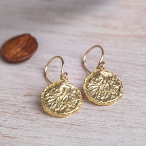 Gold Disc Earrings, Gold Seeds Earrings, Gold Earring, Circle Earrings, Simple Gold Dangle Earrings