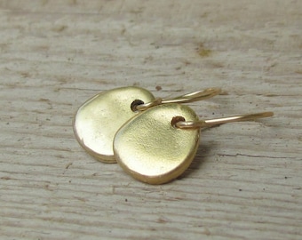 Circle Earrings, Gold Disc Earrings, Gold Earrings, Gold Earring, Simple Gold Dangle Earrings, Organic Shape Earrings