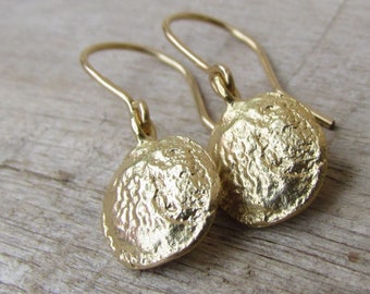 Seeds Earrings, Small Gold Disc Earrings, Small Gold Coin Earrings, Simple Gold Earrings, Coin Drop Earrings, Dainty Gold Earrings