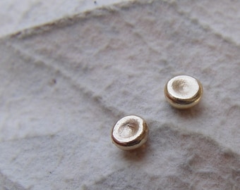 Gold Stud Earrings, Tiny (3mm) Pebble Gold Stud Earrings, Gold Earring Studs, Gold Stud Earings, Tiny Gold Stud Earring