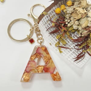 Personalized Birthstone Pressed Flowers Resin Keychain, Handmade Initials Letter Alphabet Name Gifts For Her,Bridesmaids' Gift