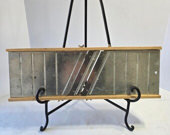 Vintage roestvrijstalen mandoline snijmachine houten frame keukendecor