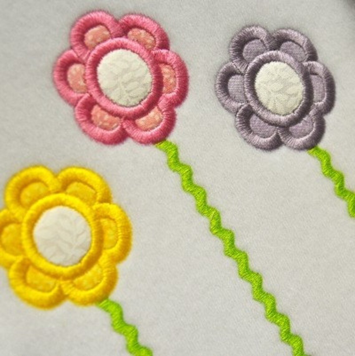 Ric Rac Flowers Applique Etsy