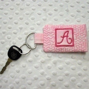 ITH Pocket Key Chain Quilted Monogram - 5x7 hoop - Machine Embroidery In the Hoop