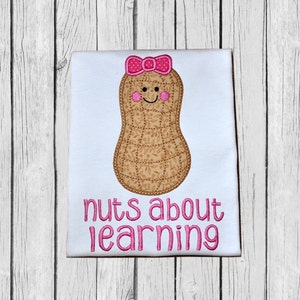 Peanut Girl Applikation Maschinenstickerei Schule Schulanfang