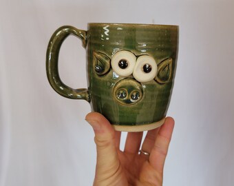 Pig Piggie Face Mug. Microwave Dishwasher Safe Handmade Stoneware Pottery. Green. Nelson Studio Ug Chug Farm Animals. Country Homestead.