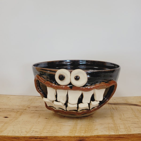 Popcorn Bowl. Movie Night  Microwave Safe .Googly Eyes Enthusiastic Dramatic Face. Nelson Studio UgChug. Funny Ice Cream Snack bowls.