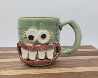 Stoneware Pottery Face Mug | Coffee Cup in Green | Left Handed