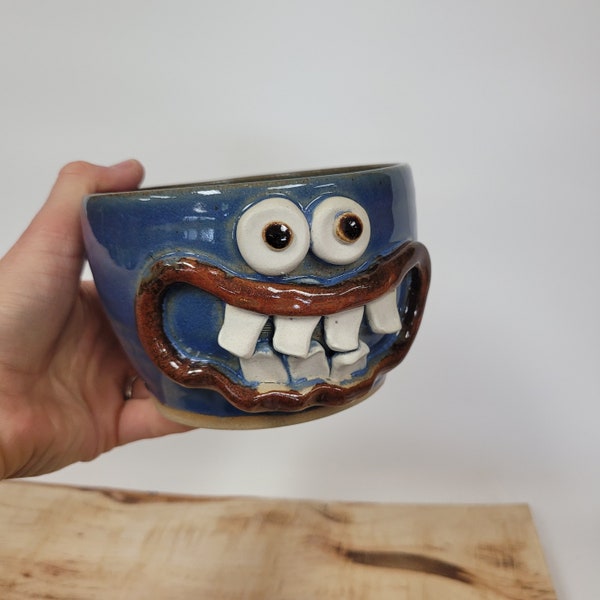 Breakfast Cereal Bowl. Chicken Noodle Soup Chili Bowls. Wheelthrown Stoneware Ceramic Pottery Dish. Clean Eating Funny Blue Ug Chug