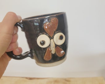 Pottery Chicken Mug in Black. Cute Hot Tea Mug. Funny Face Coffee Cup. Comical Chicken Mug. Farmhouse Chicken Rooster Hen Collector