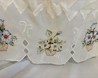 Cortinas transparentes con flores bordadas Cottagecore de 2 paneles