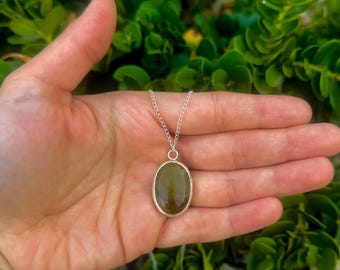 Erdige versteinertes Holz Halskette | Handmade Feinsilber Anhänger | Boho Naturstein Statement Schmuck