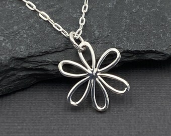 Silver Daisy Necklace, Small, Dainty Flower Charm Jewelry Gift for Girls