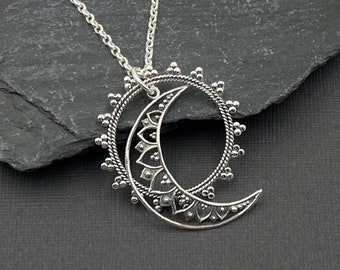 Silver Sun and Moon Necklace for Women, Filigree Moon Pendants, Celestial Necklaces Jewelry Gift Ideas