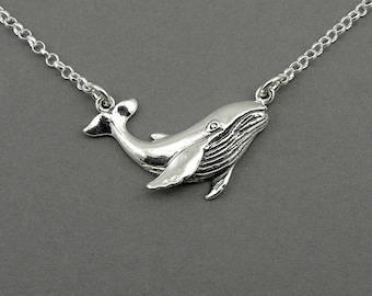 Silver Humpback Whale Necklace for Women, Girls, Whale Tail Ocean Marine Life Whale Lover Jewelry Gifts for Her