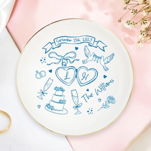 Personalized Engagement Ring Dish, Wedding Gift for Bride, Custom Bridal Shower Gifts, Wedding Party Keepsake Gifts, Newlywed Gifts
