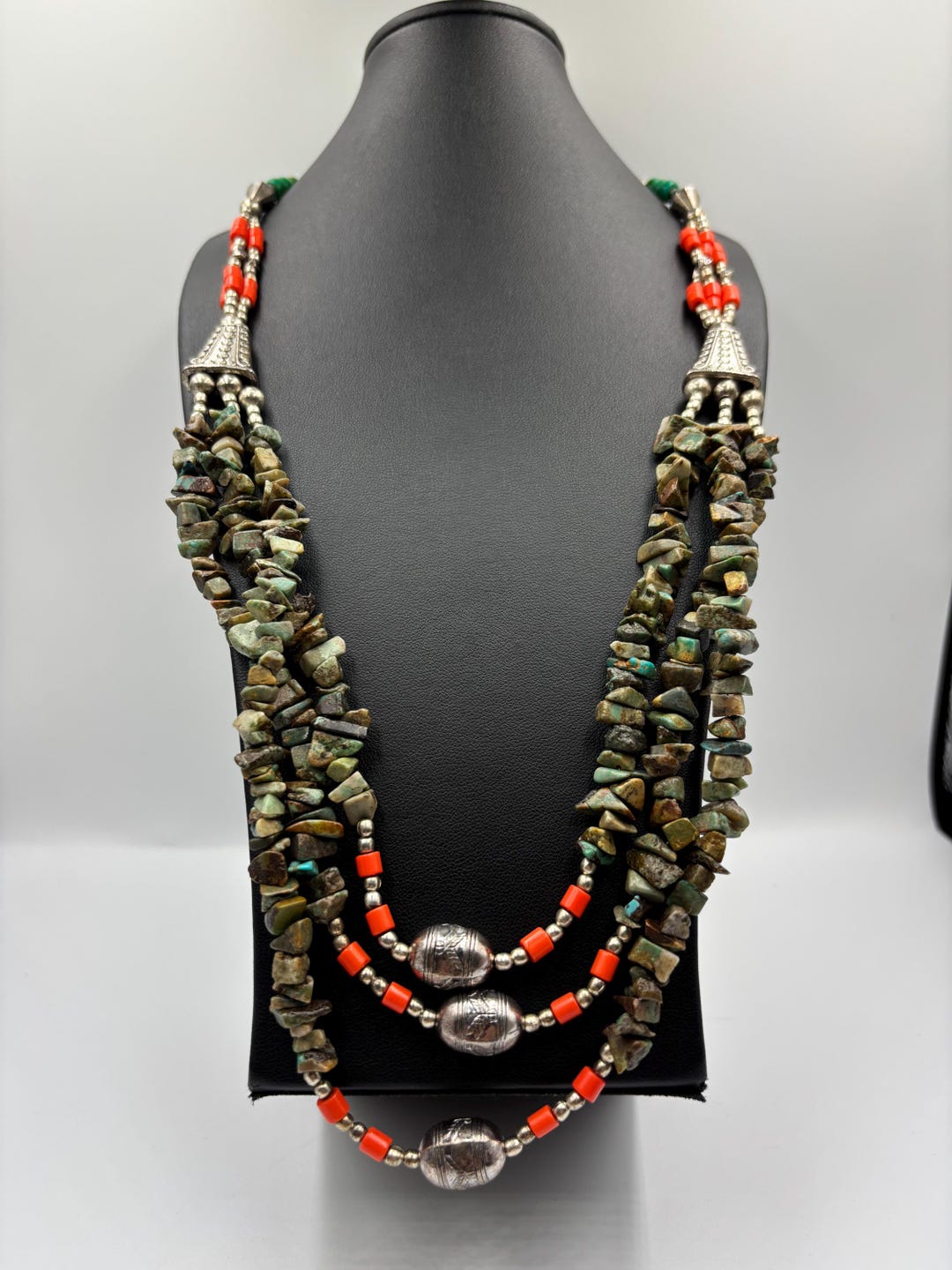 アクセサリー Vintage TibetanTurquoise Coral necklace Vintage Tibetan Turquoise & Coral Necklace: Three-layer Handmade