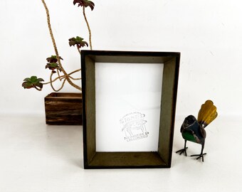 SHIPS TODAY - 5x7" Picture Frame Park Slope Minus Style with Super Vintage Old Green and Black Finish - In Stock 5 x 7 Photo Frame