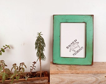 5x7 Picture Frame in Reclaimed Cedar - SHIPS TODAY - Super Vintage Robin's Egg Finish - In Stock - Upcycled Wood Frame 5 x 7