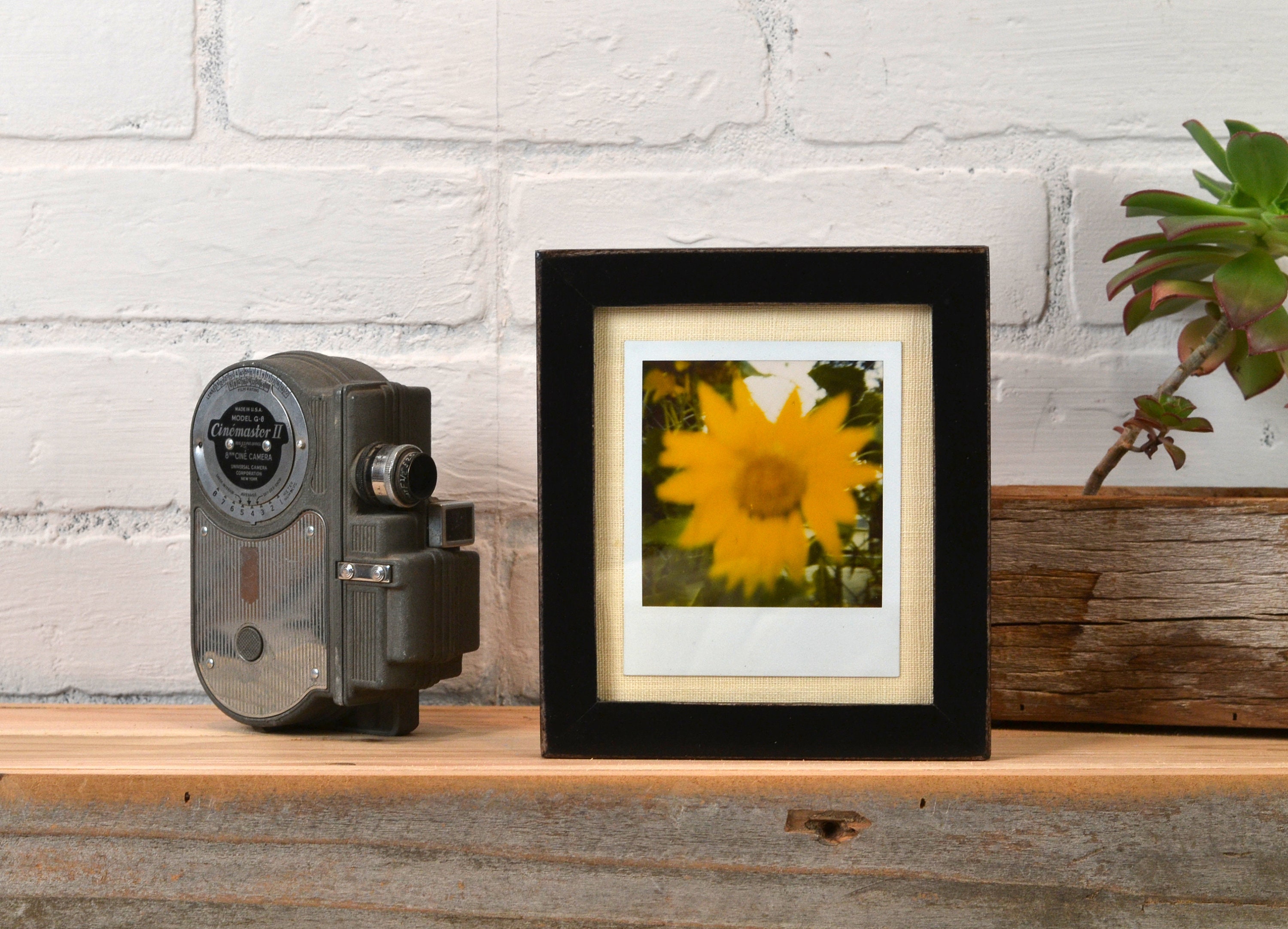 Picture Frame for Instant Camera Print in Peewee Style with Vintage
