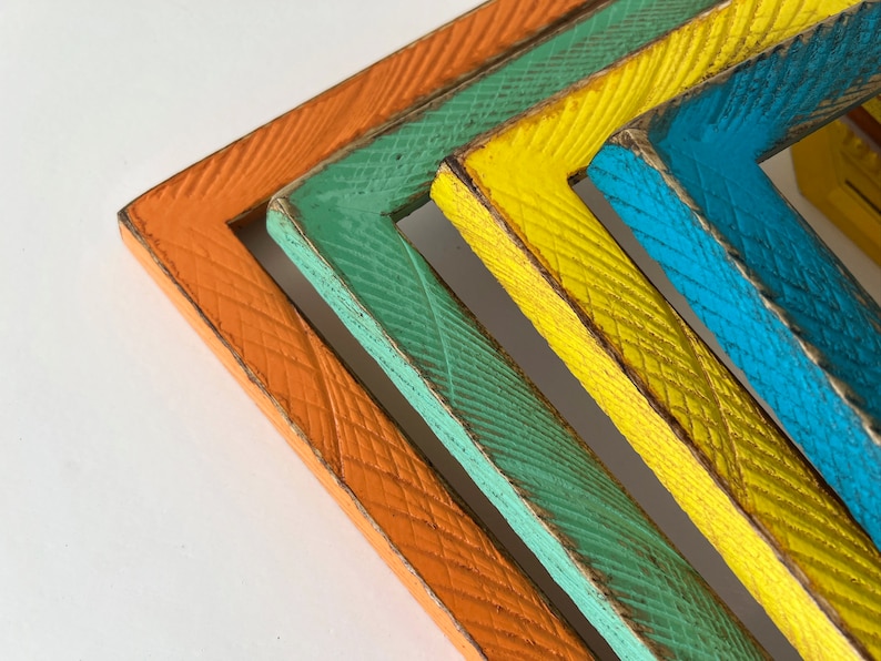 Super Vintage Color of Your Choice in 1x1 Roughsawn Style Choose your frame size: 2x2 up to 18x24 inches - A4 size Picture Frames Bild 2