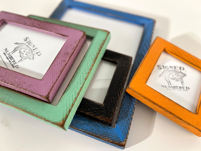 Super Vintage Color of Your Choice in 1x1 Roughsawn Style Choose your frame size: 2x2 up to 18x24 inches - A4 size Picture Frames Bild 4