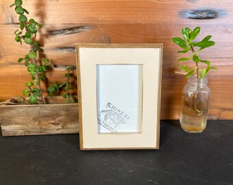 SHIPS TODAY - 4x6 Picture Frame - 1.5" 2-Tone Style with Vintage Ivory Finish - In Stock - 4 x 6 Photo Frame Rustic Off White